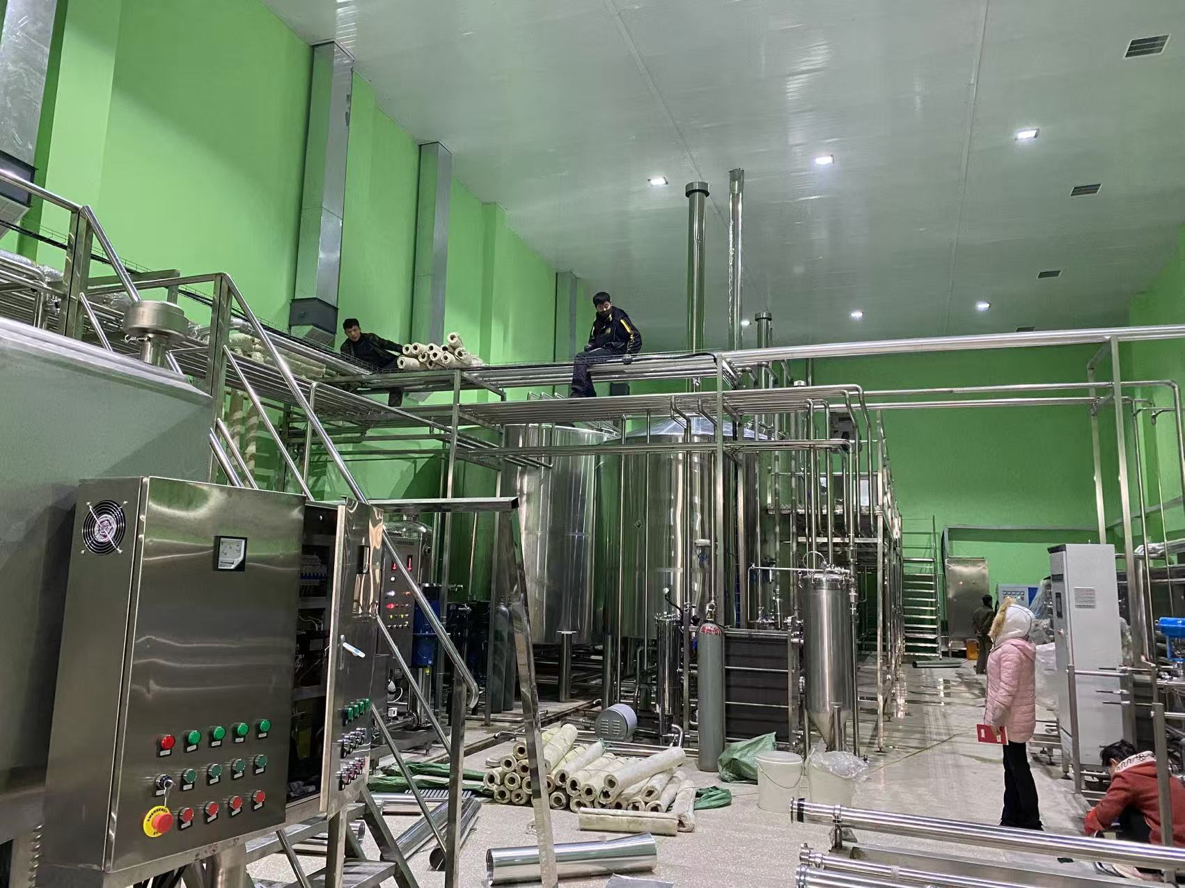 吐鲁番精酿啤酒设备厂—精酿啤酒设备制造：传承工艺与创新科技的交融